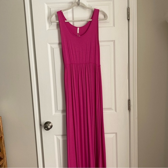 Pink Blush Sleeveless Maxi Dress Fushia Pink Color Size Small - Picture 4 of 5
